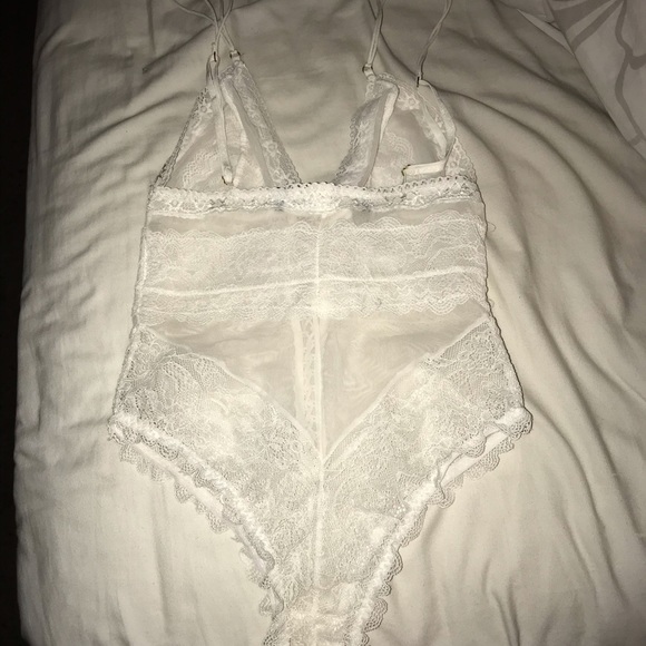 LF bodysuit - Picture 2 of 2